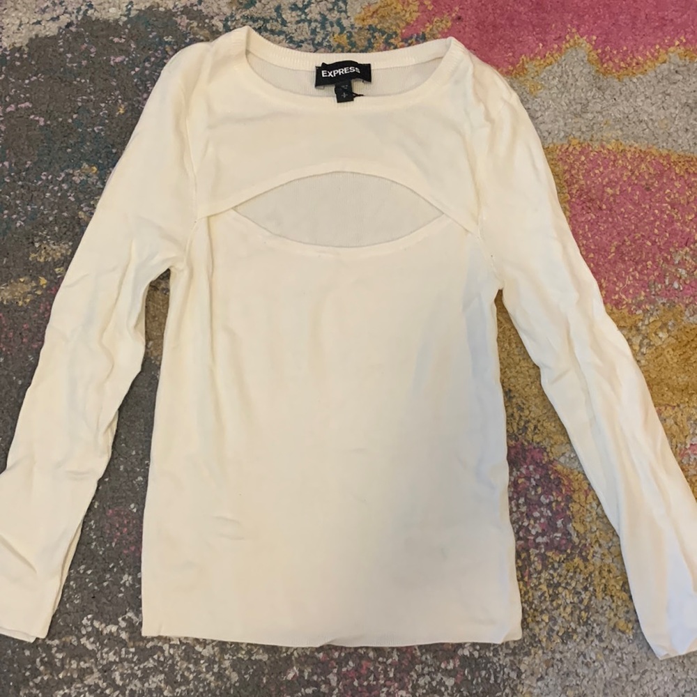 Cream long sleeve shirt with cutout in the front